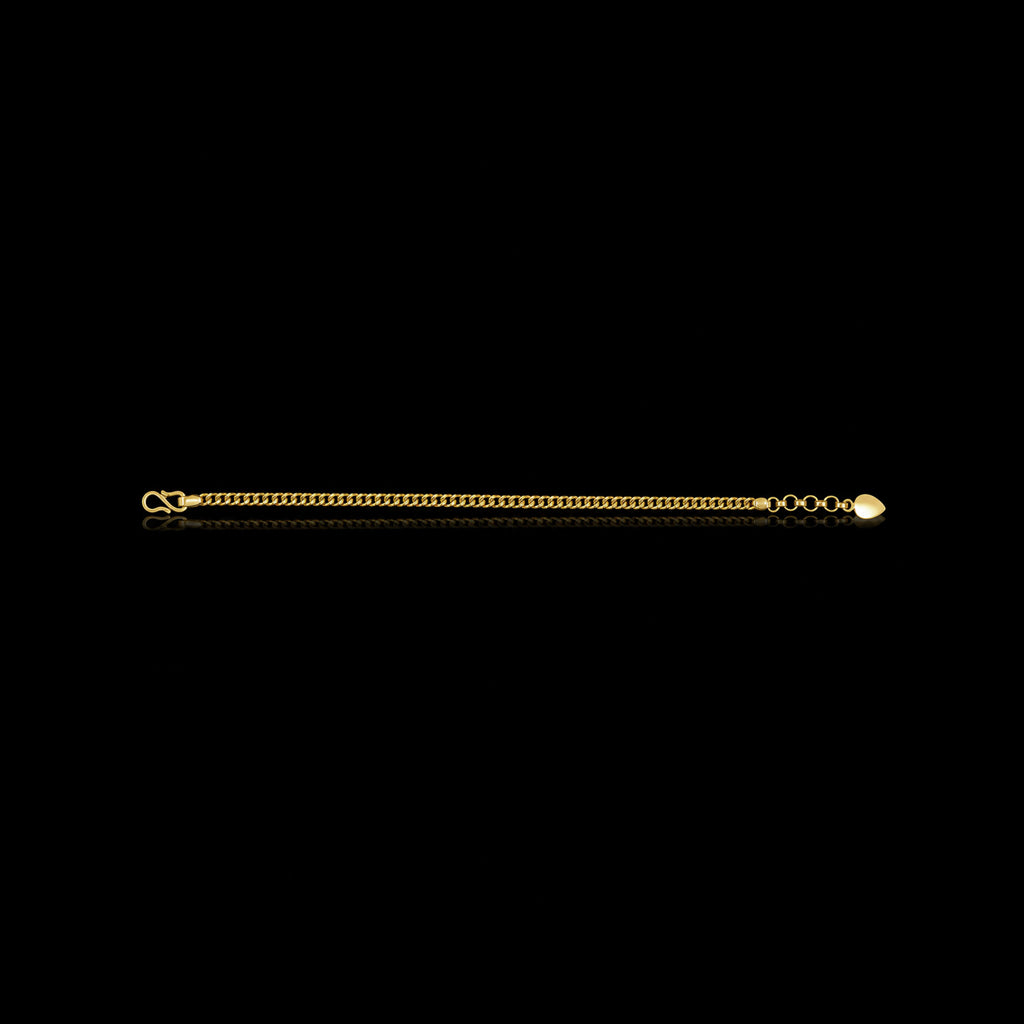 Curb Chain Heart Charm Classic Bracelet Gold Layered