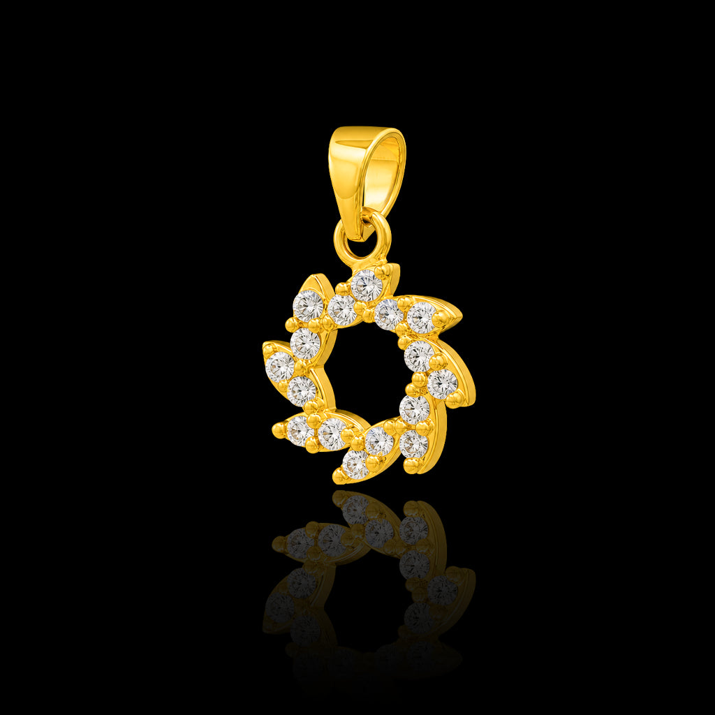CZ Leaf Wreath Circle Pendant with Chain Gold Layered