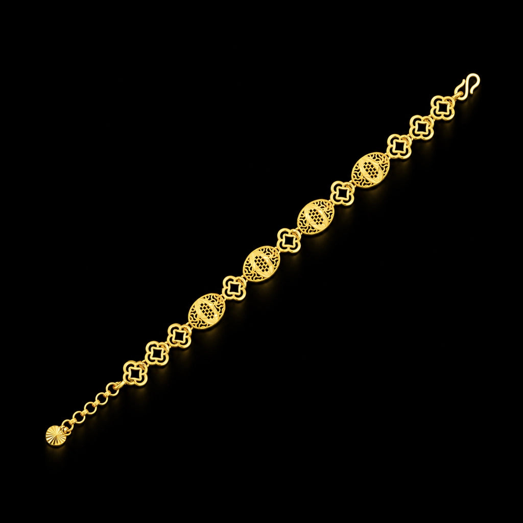 Oval Lattice Clover Link Bracelet Gold Layered