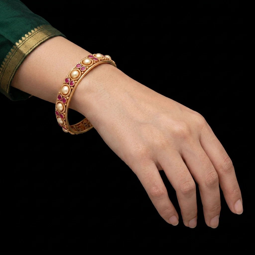 Stone Sreshta Bangle PSGRBSR14R-063
