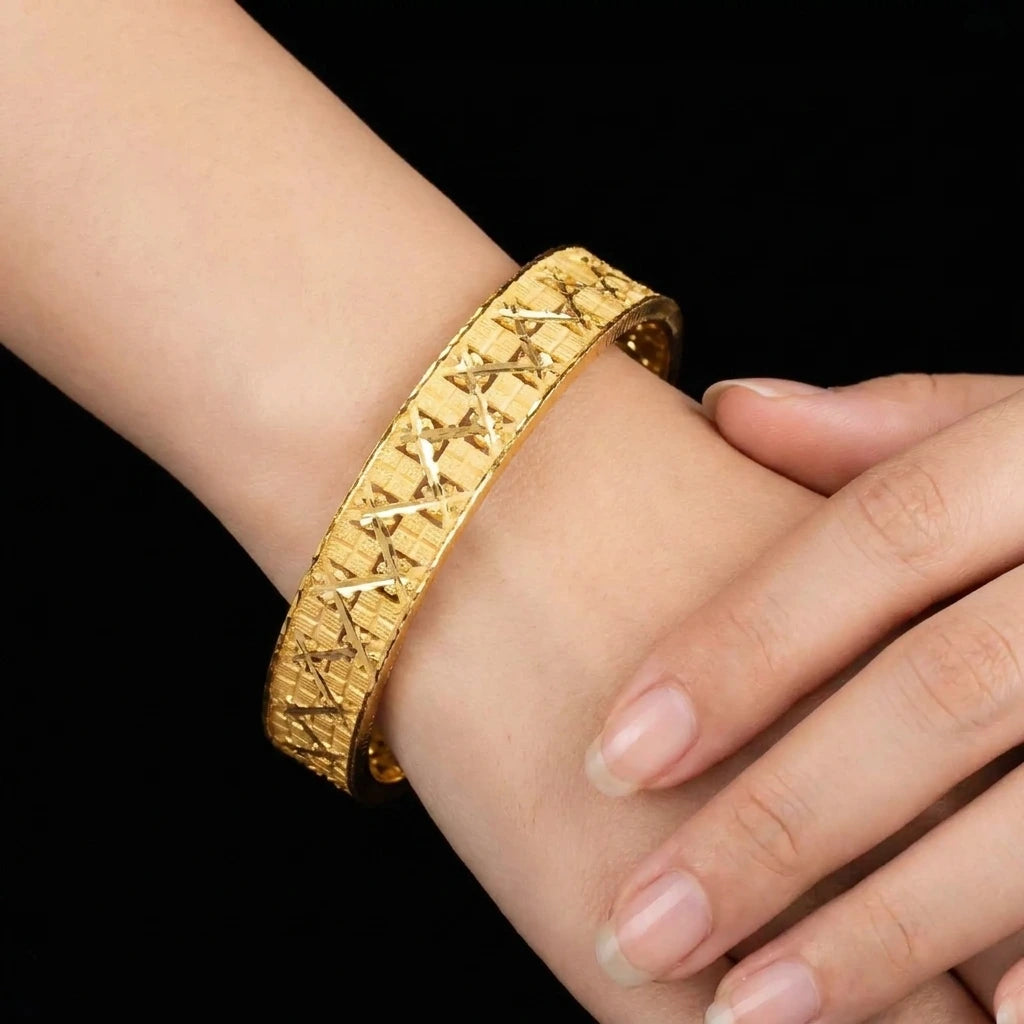 Golden Bangle PGB282-571