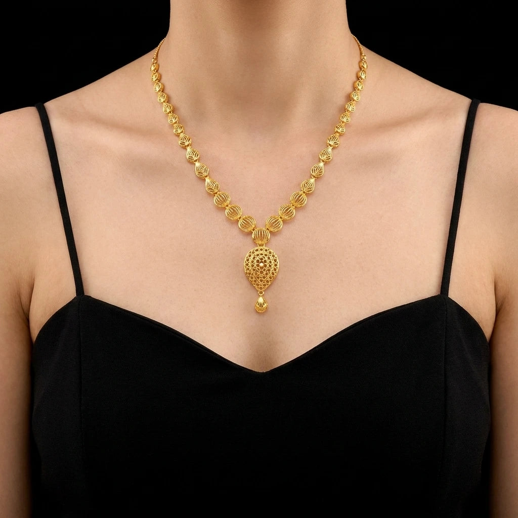 Elegant Gold Necklace