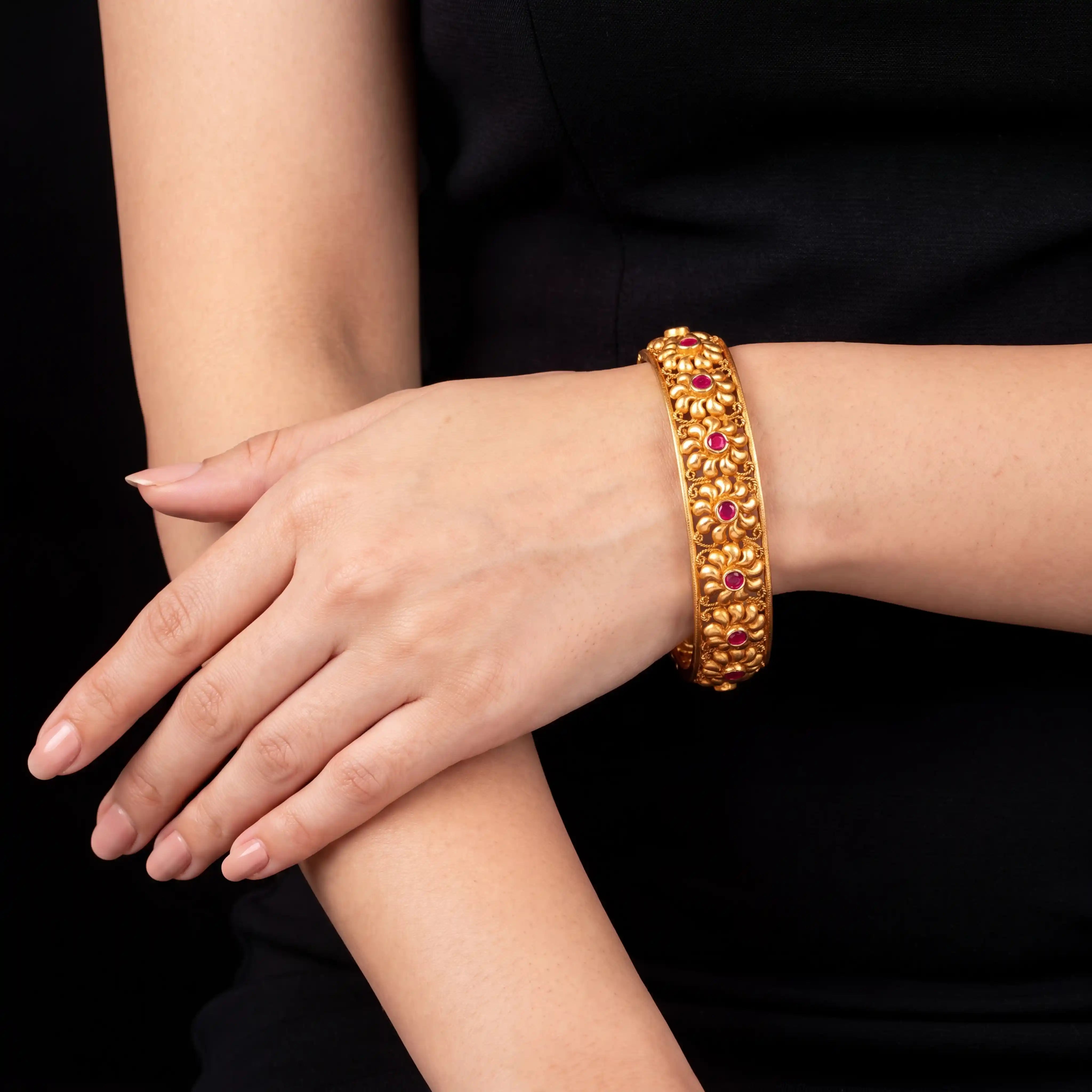 STONE GHERU SRESHTA BANGLE PSGRBSR5R-055