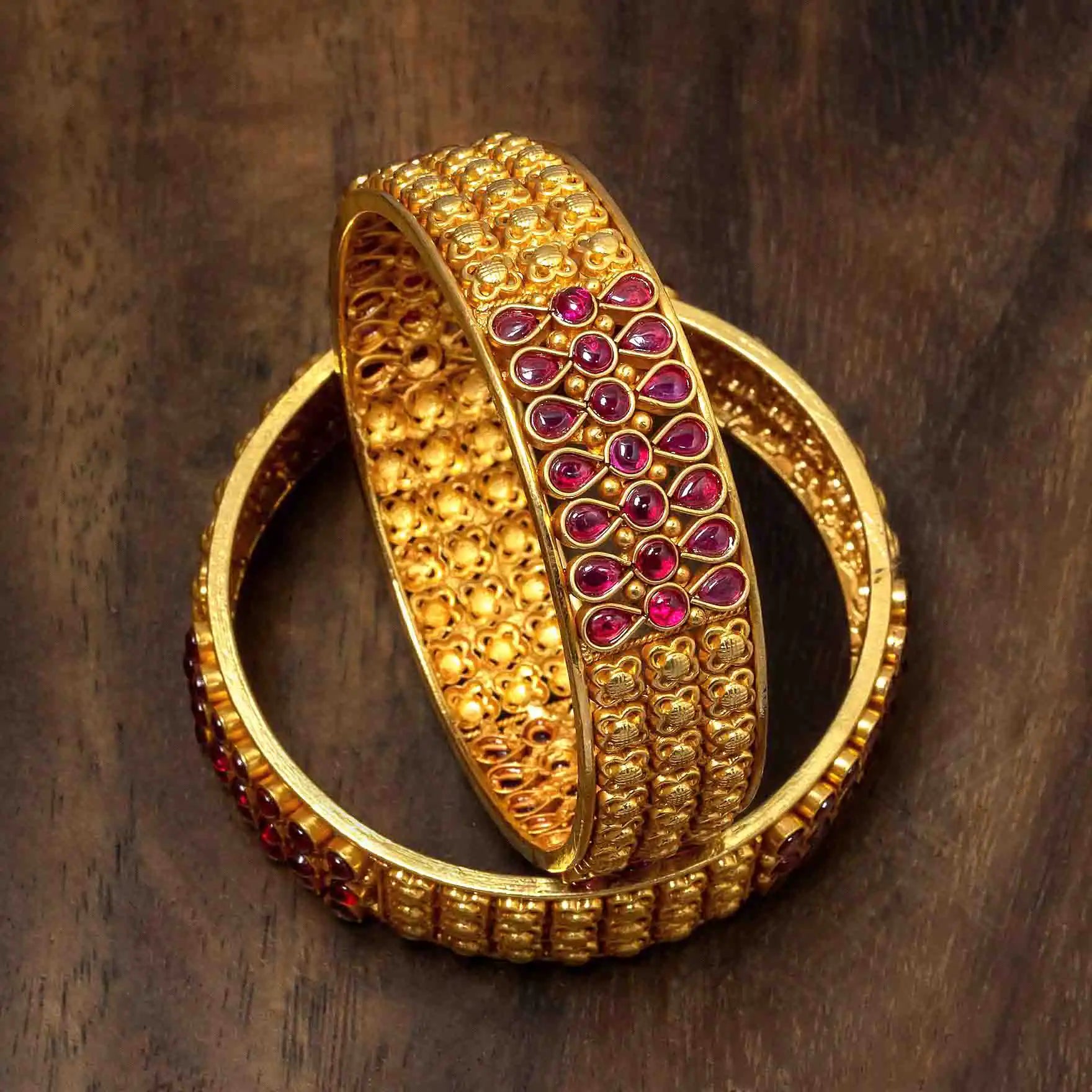 Sreshta Bangle PSGRBSR10R-006 - Parakkat Jewels