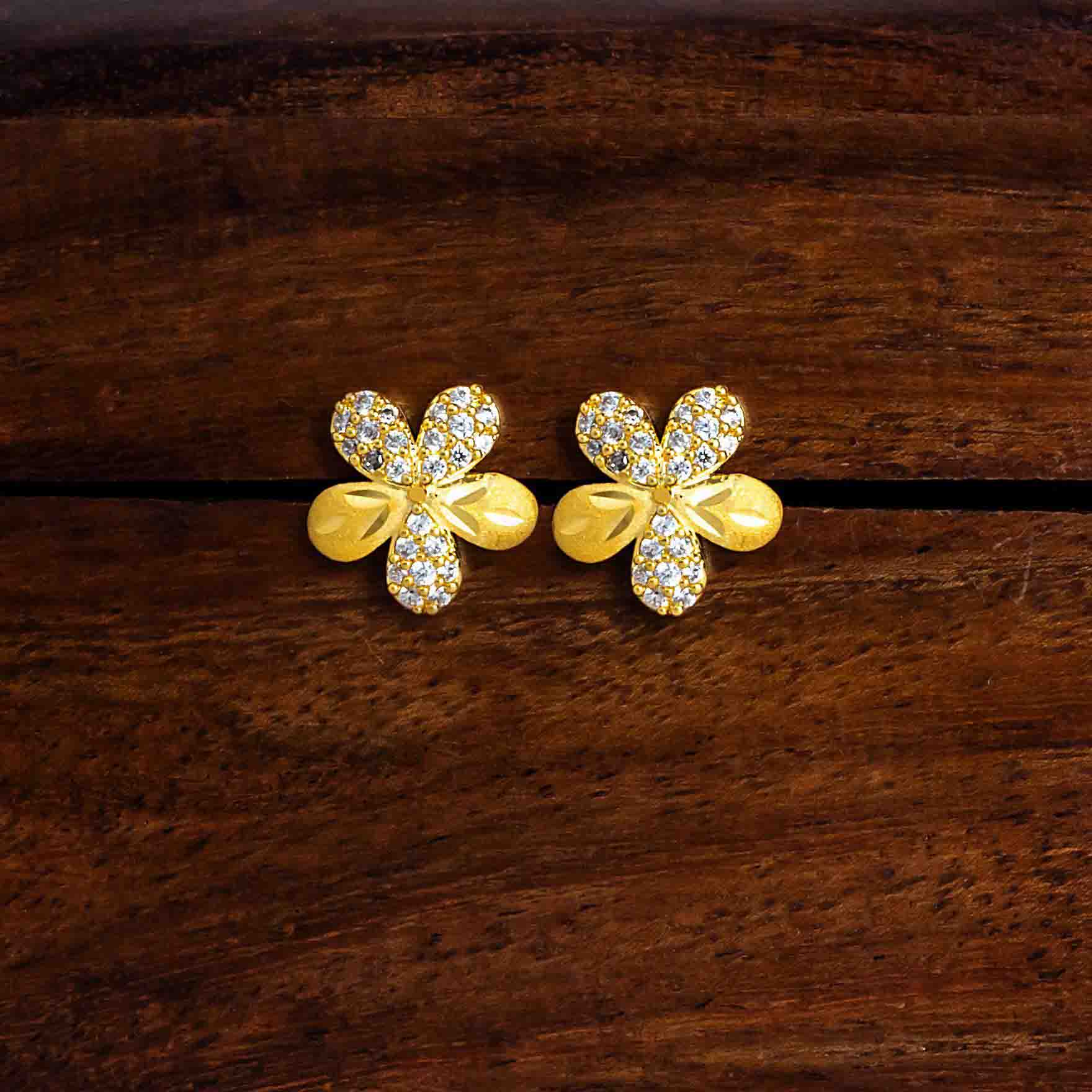 Pure Gold Layered Flower Studs Earrings at Best Price